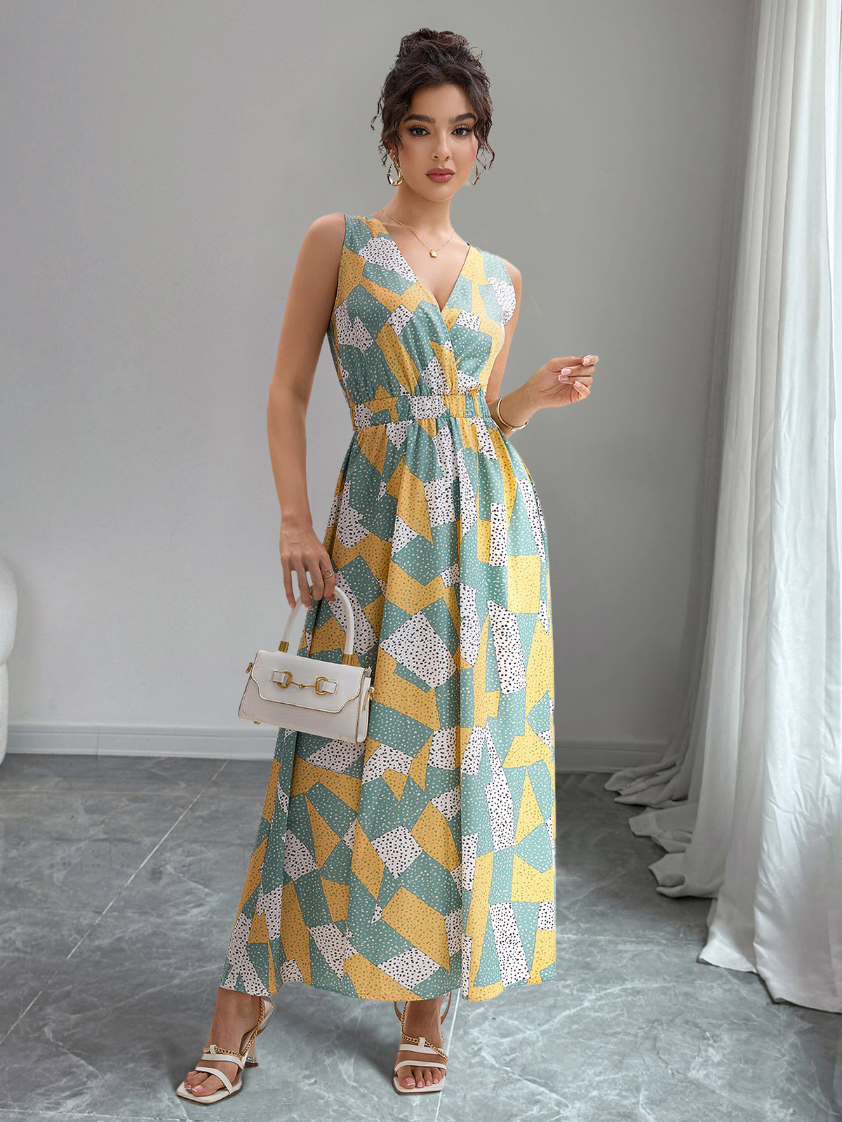 Geometric Print Sleeveless Wrap V-Neck Shirred Waist Maxi Dress 2