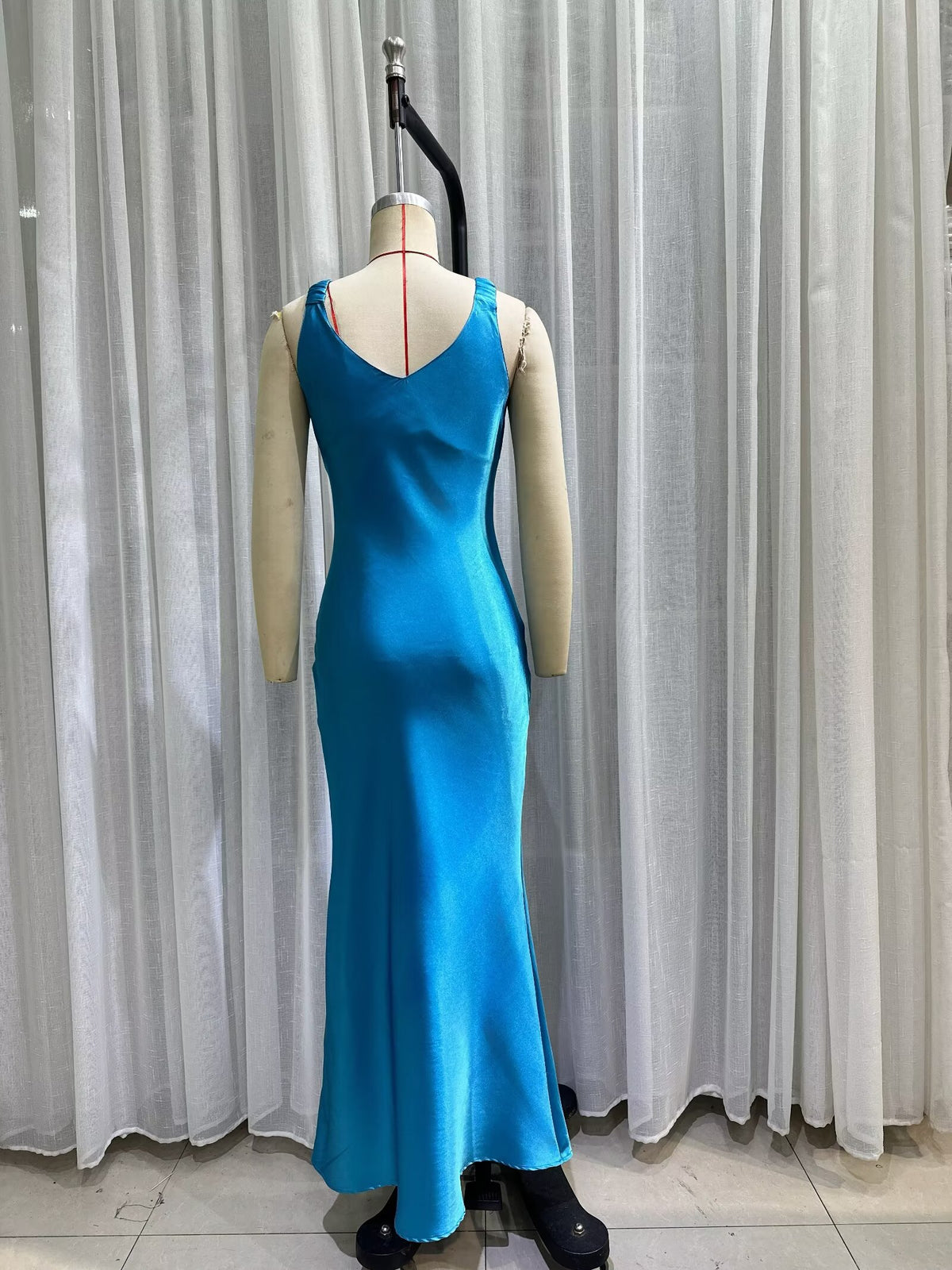 Spring Simple Thin Waist Tight Graceful Satin Dress