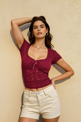 Vintage Lace Slim T-shirts