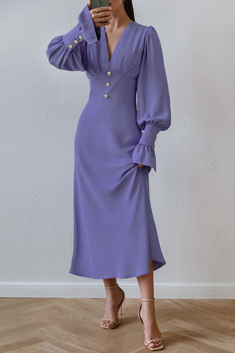 Classic Dress Inspired by Contemporary Streetwear Fashion 11