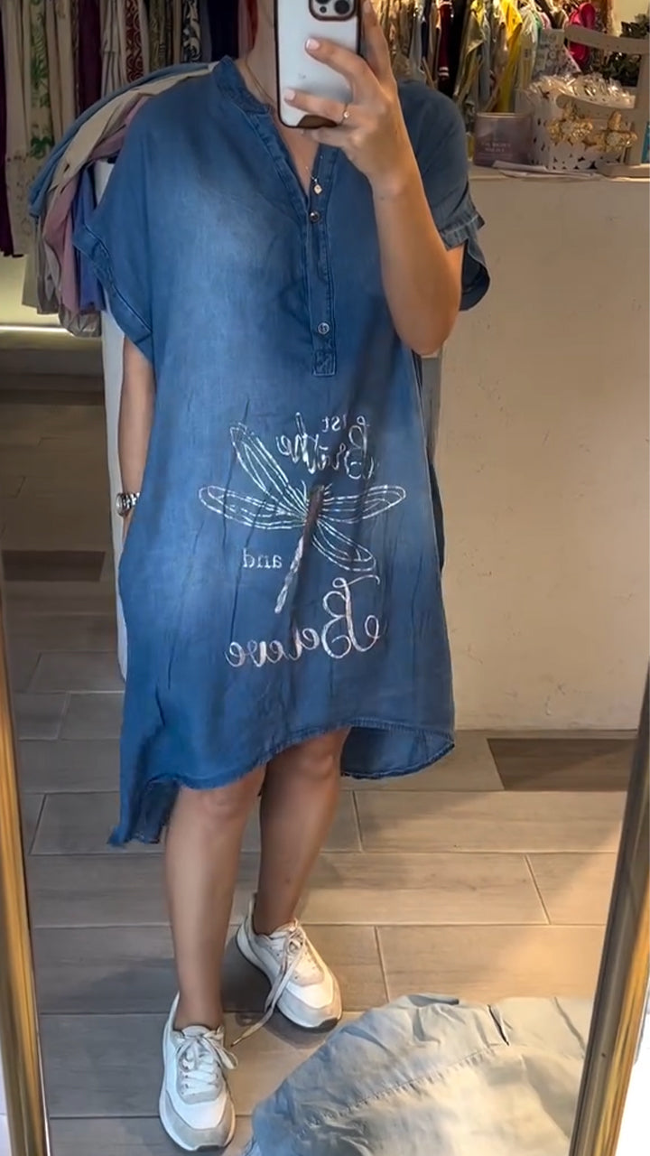 Dragonfly Print Short Sleeve Denim Shift Midi Dress 3