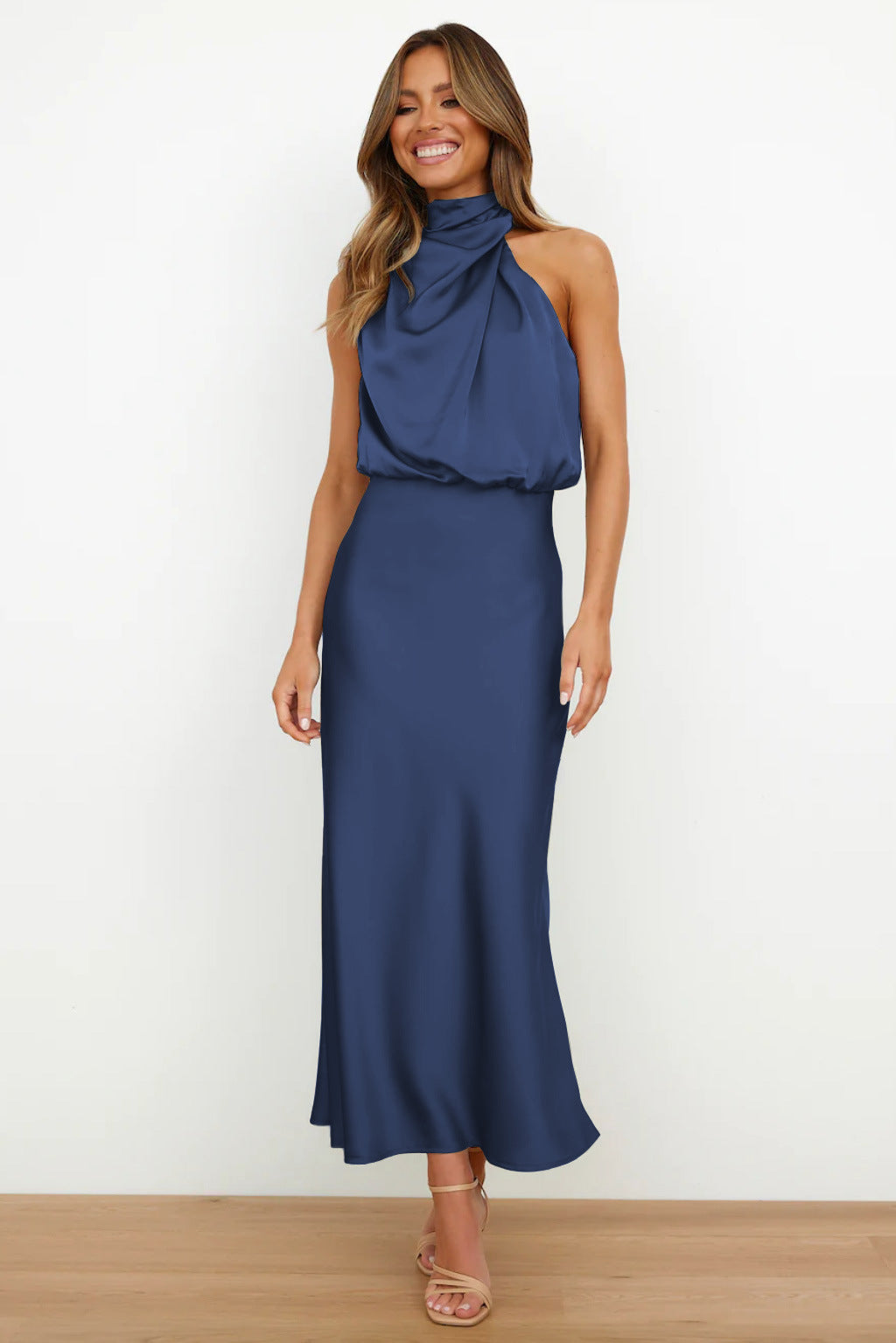 Verona™ | Elegant Backless Dress Blue