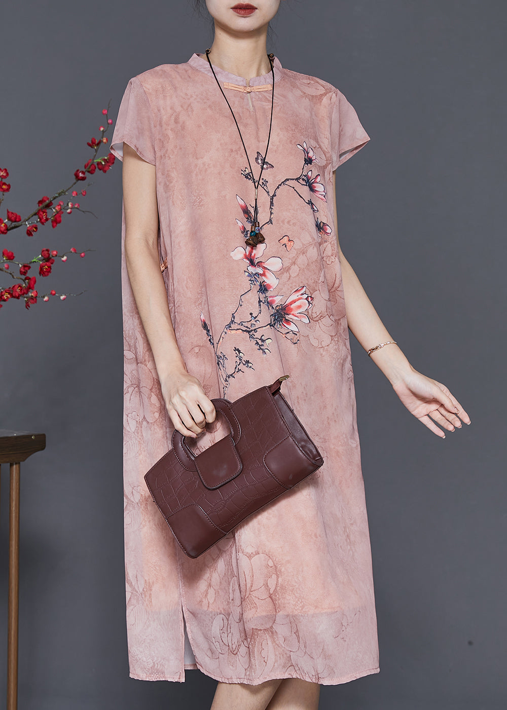 Beautifully Crafted Dress in a Classic Style