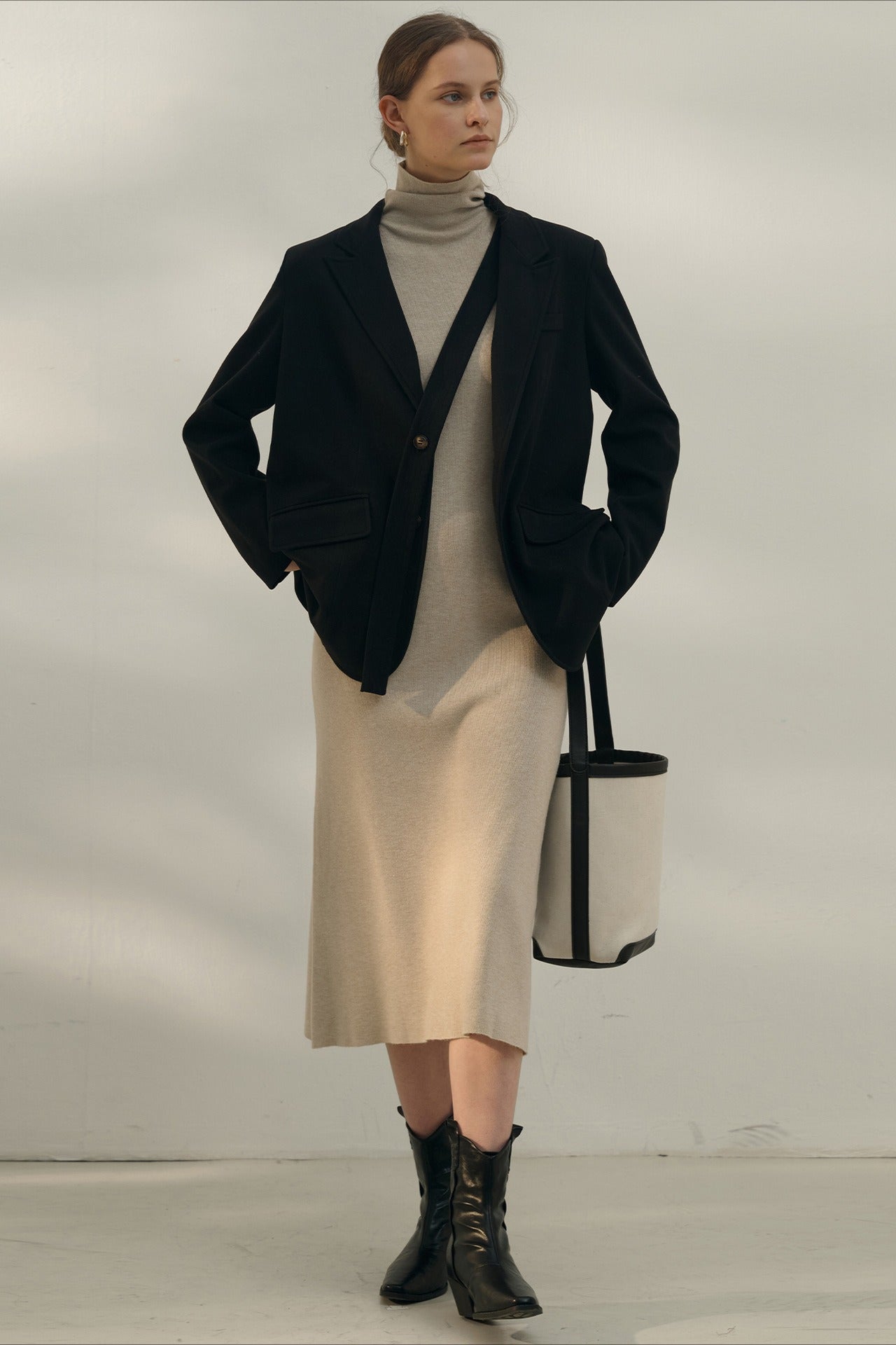 Vintage Inspired Solid Notch Lapel Blazer