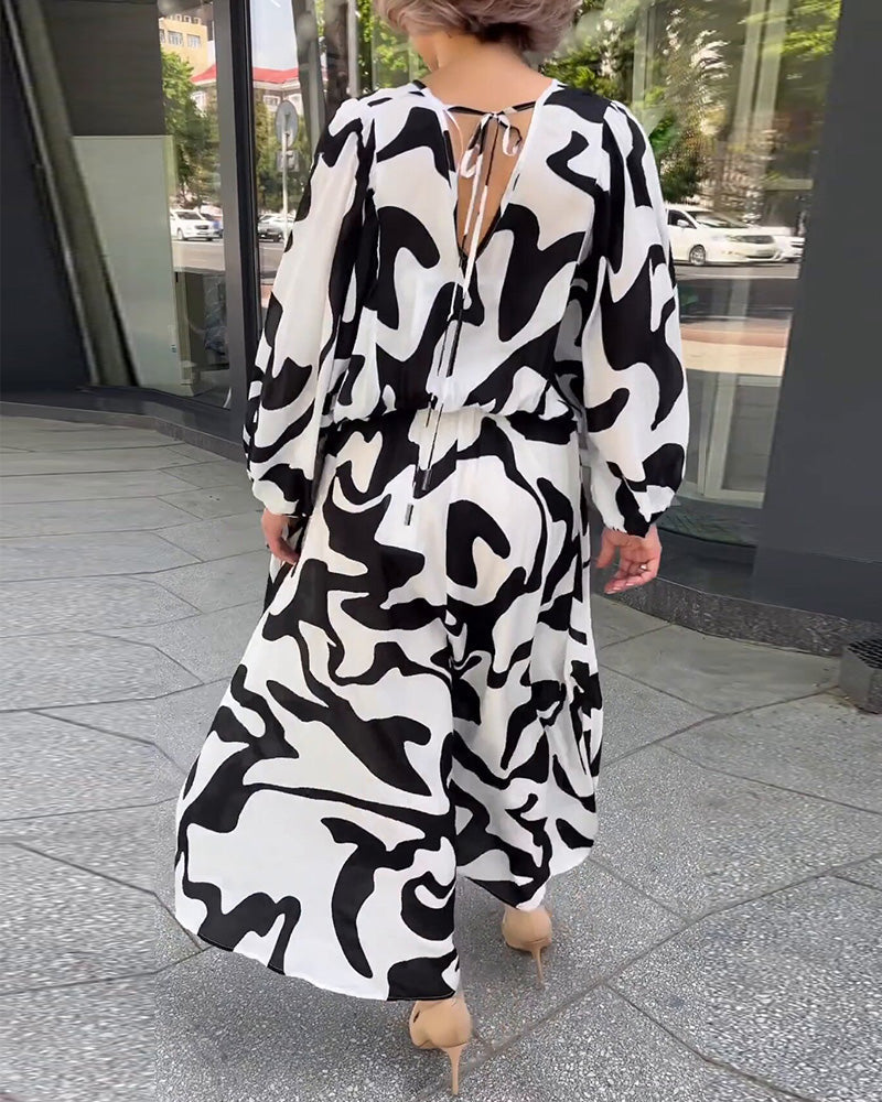 Elegant Long-Sleeved Dress With Fashion Print