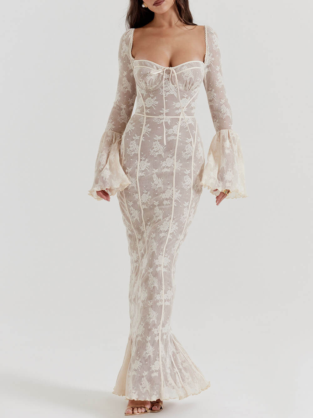 Antoinette-Elegance Lace Maxi Dress - View 3