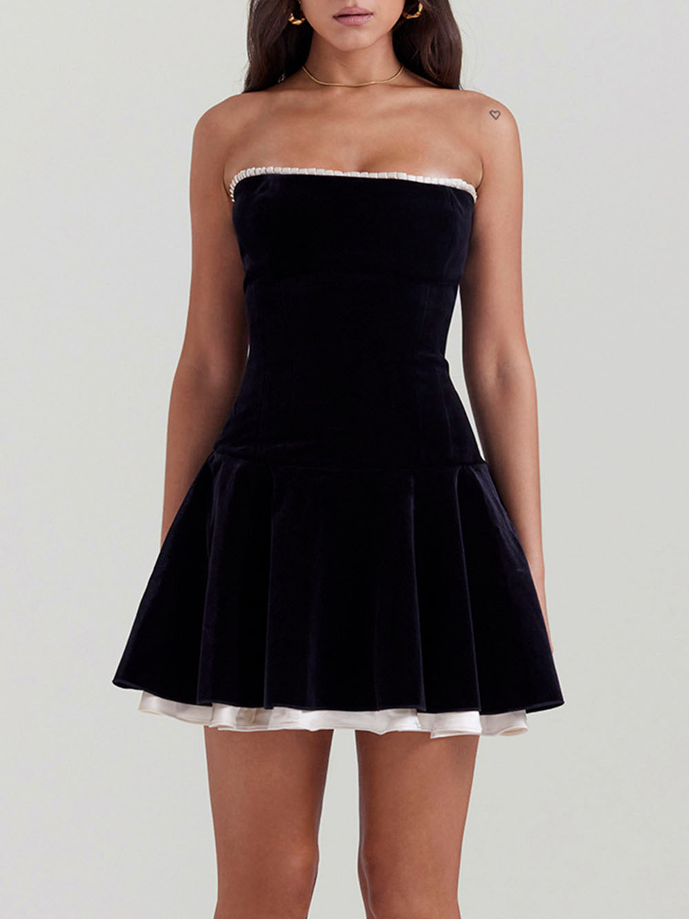 Elegant Enchantment Black Velvet Strapless Dress - View 4