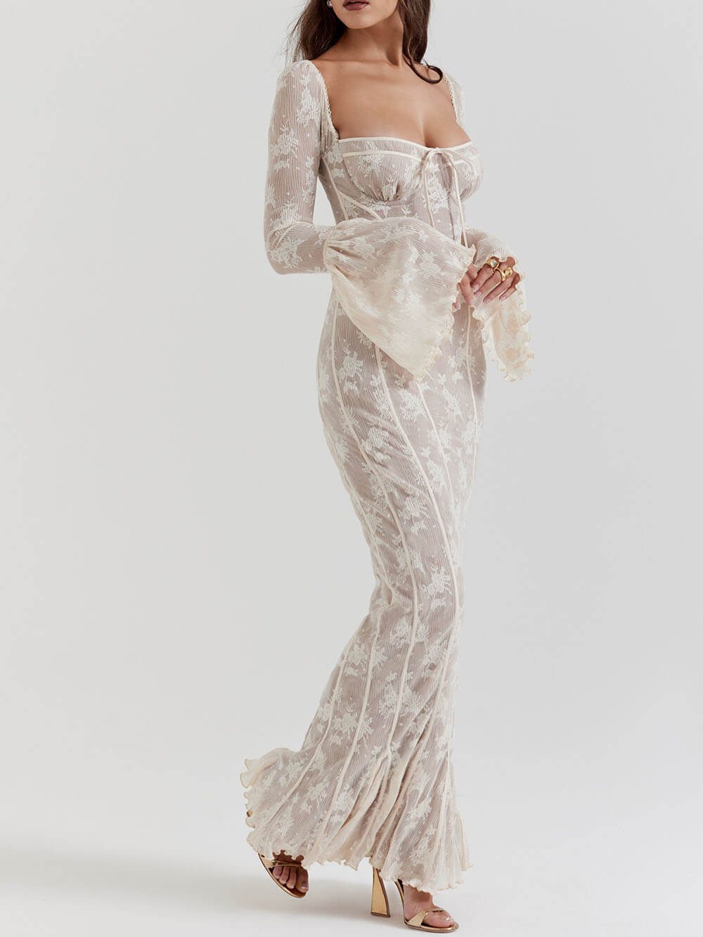 Antoinette-Elegance Lace Maxi Dress - View 5