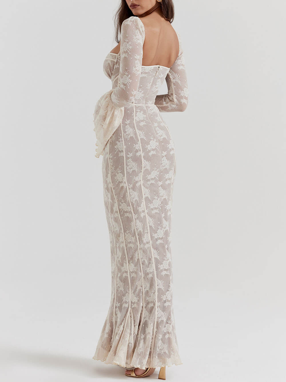 Antoinette-Elegance Lace Maxi Dress - View 2