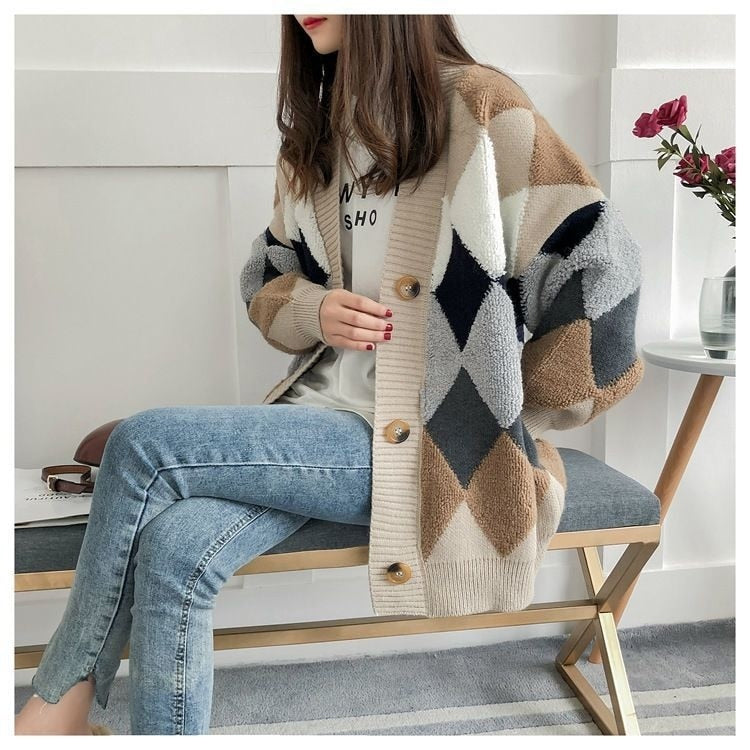Diamond Plaid Pattern Loose Knitted Cardigan Sweater