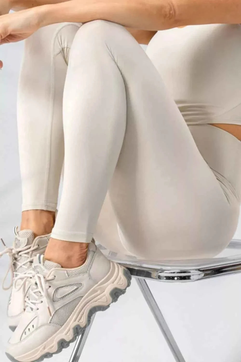 High-Waisted Seamless Active Leggings
