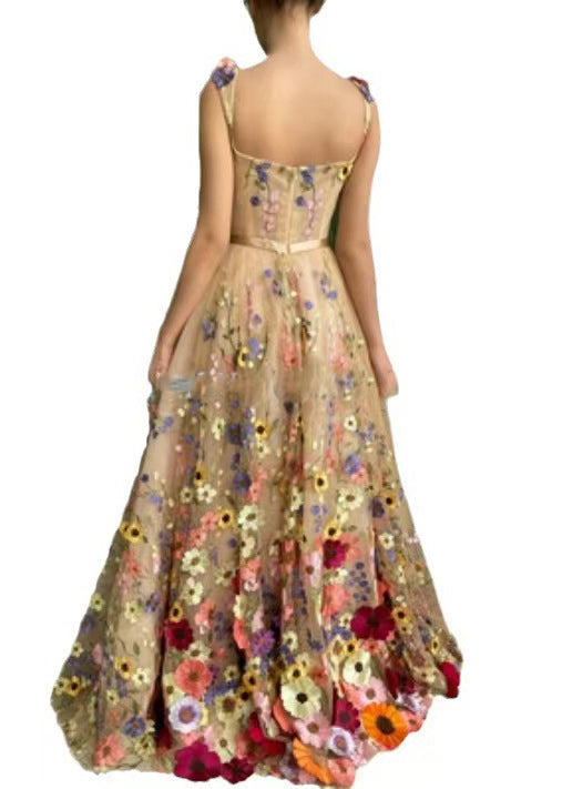 A Vintage Style Dress with Delicate Timeless Details