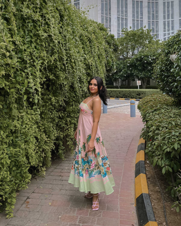 Vanshika Arya X Miakee ��������� Floral Flair