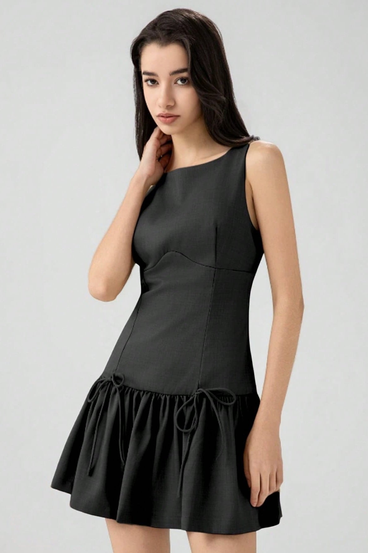 Bow Detail Sleeveless Mini Dress