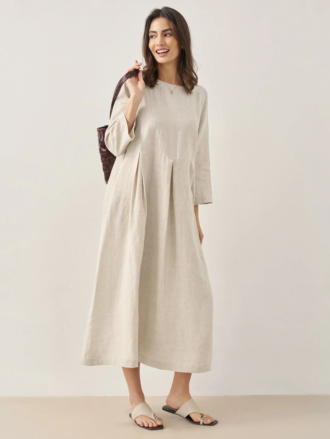 Pleated Round Neck Pocket A-Line Maxi Dress 7