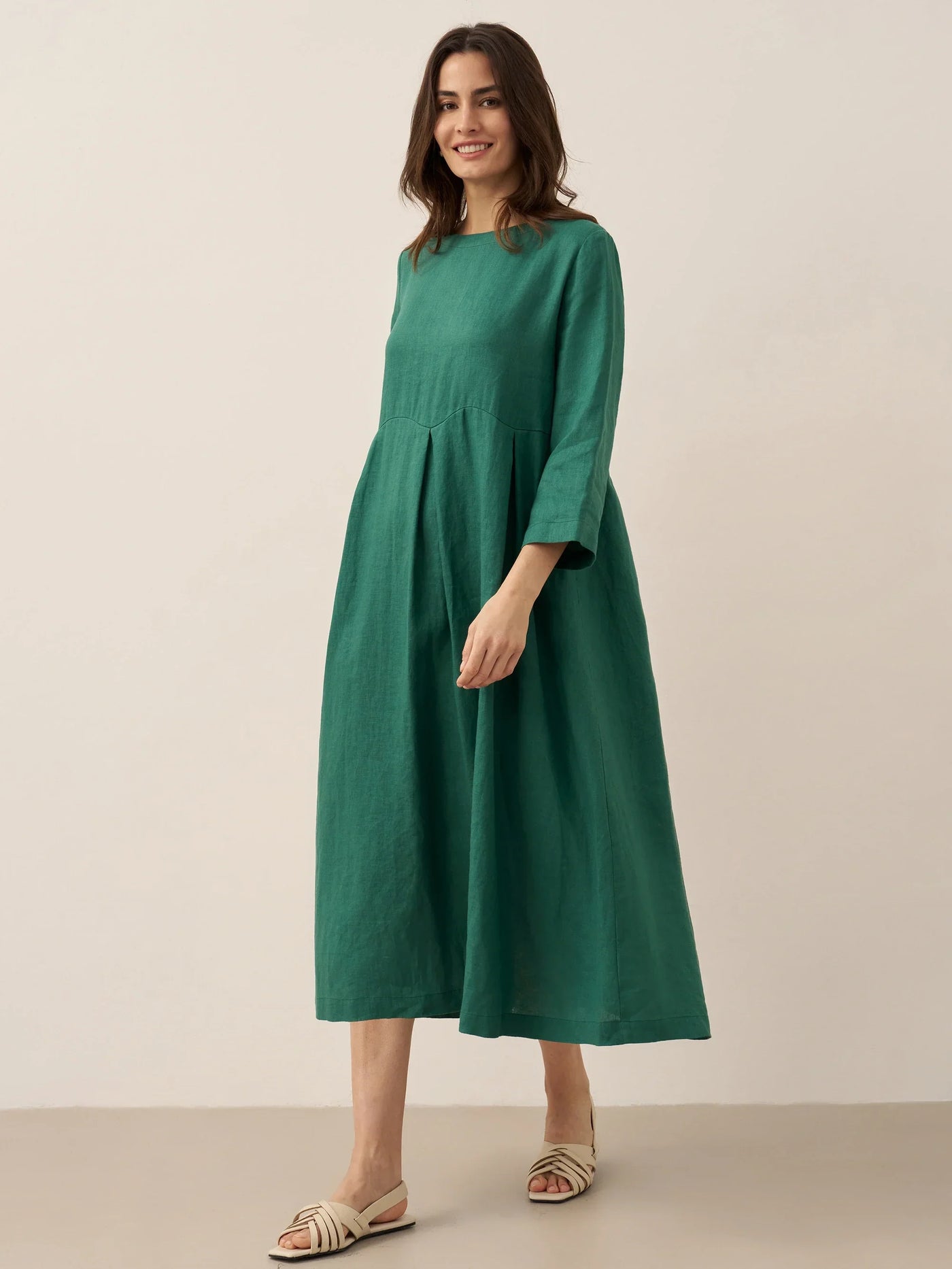 Pleated Round Neck Pocket A-Line Maxi Dress 15