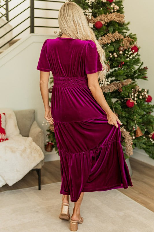 Paula Statement Women's Maxi Dress with Short Sleeves and Ruched Waist Boutique Edit