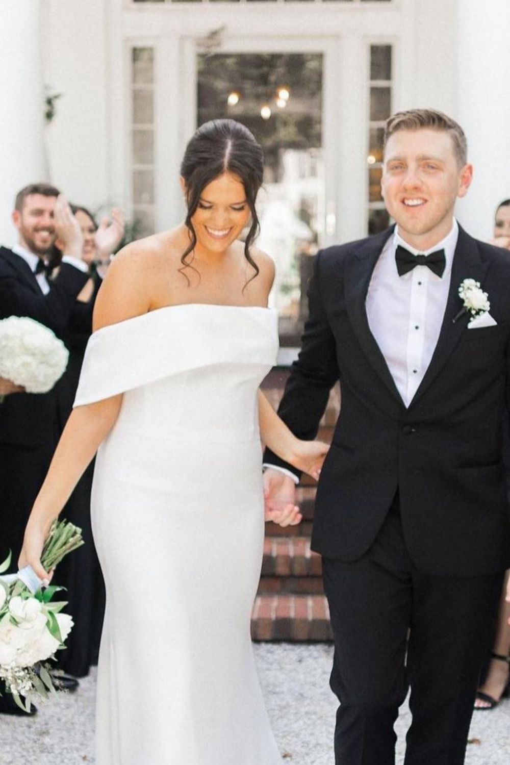 Charming Mermaid Off the Shoulder White Long Wedding Dress with Train