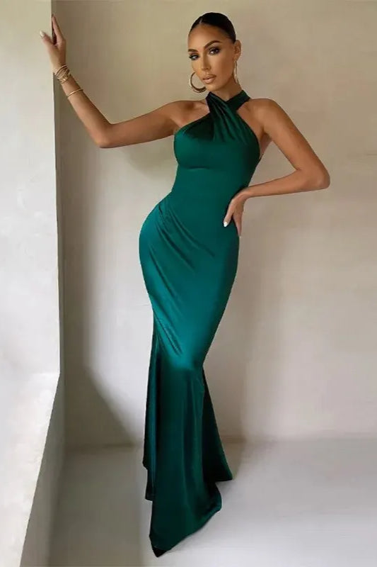 Dulzura Refined Black Maxi Dress