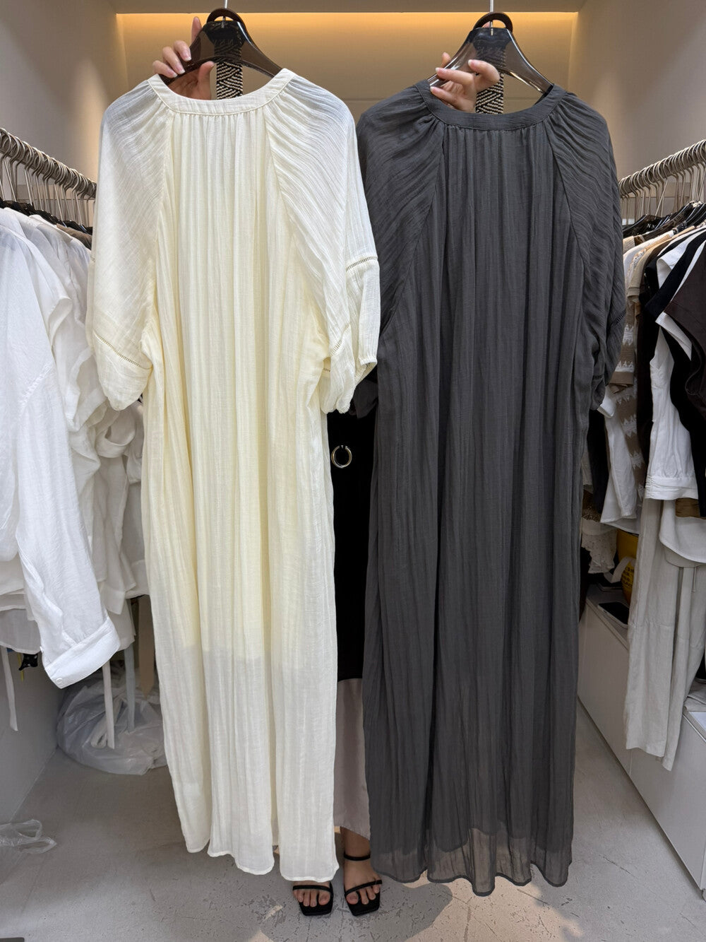 V-Neck Short Sleeve Crinkle Loose Maxi Dress 2
