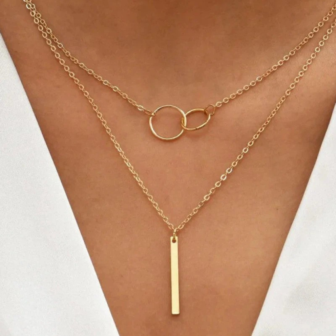 Interlocking Circle Bar Pendant Layered Necklace