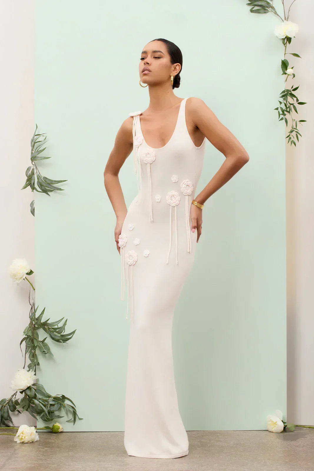 Knit Scoop Neck Sleeveless Crochet Rosette Tassel Maxi Dress 8