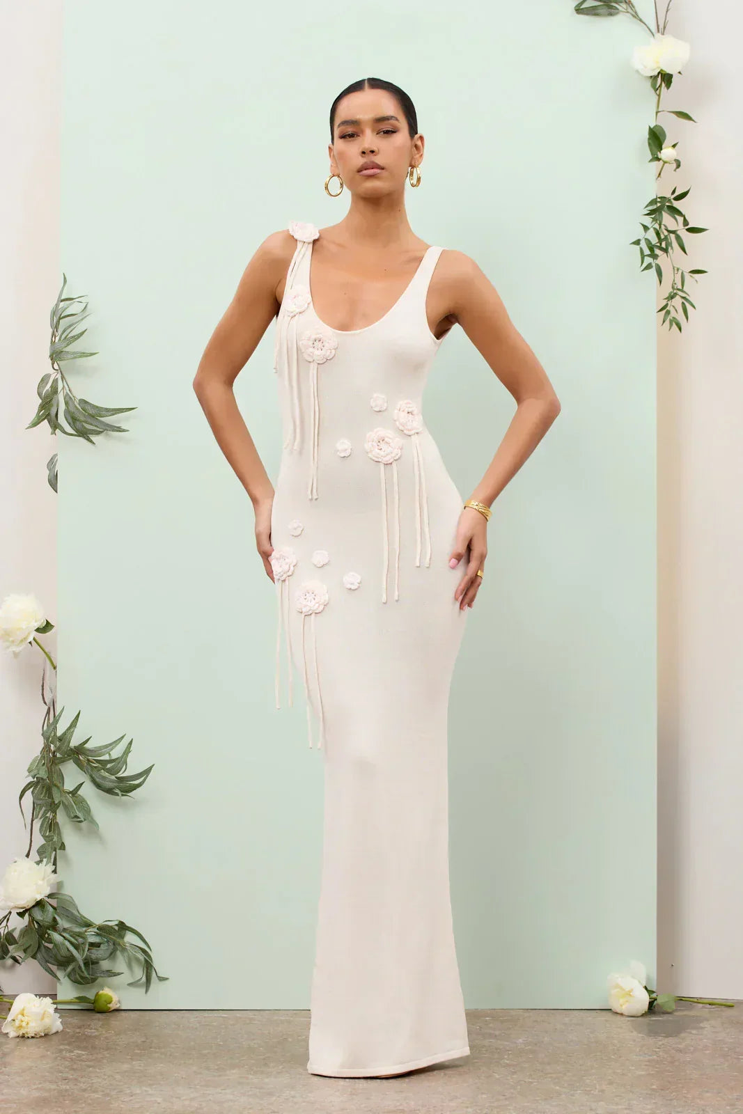 Knit Scoop Neck Sleeveless Crochet Rosette Tassel Maxi Dress 10