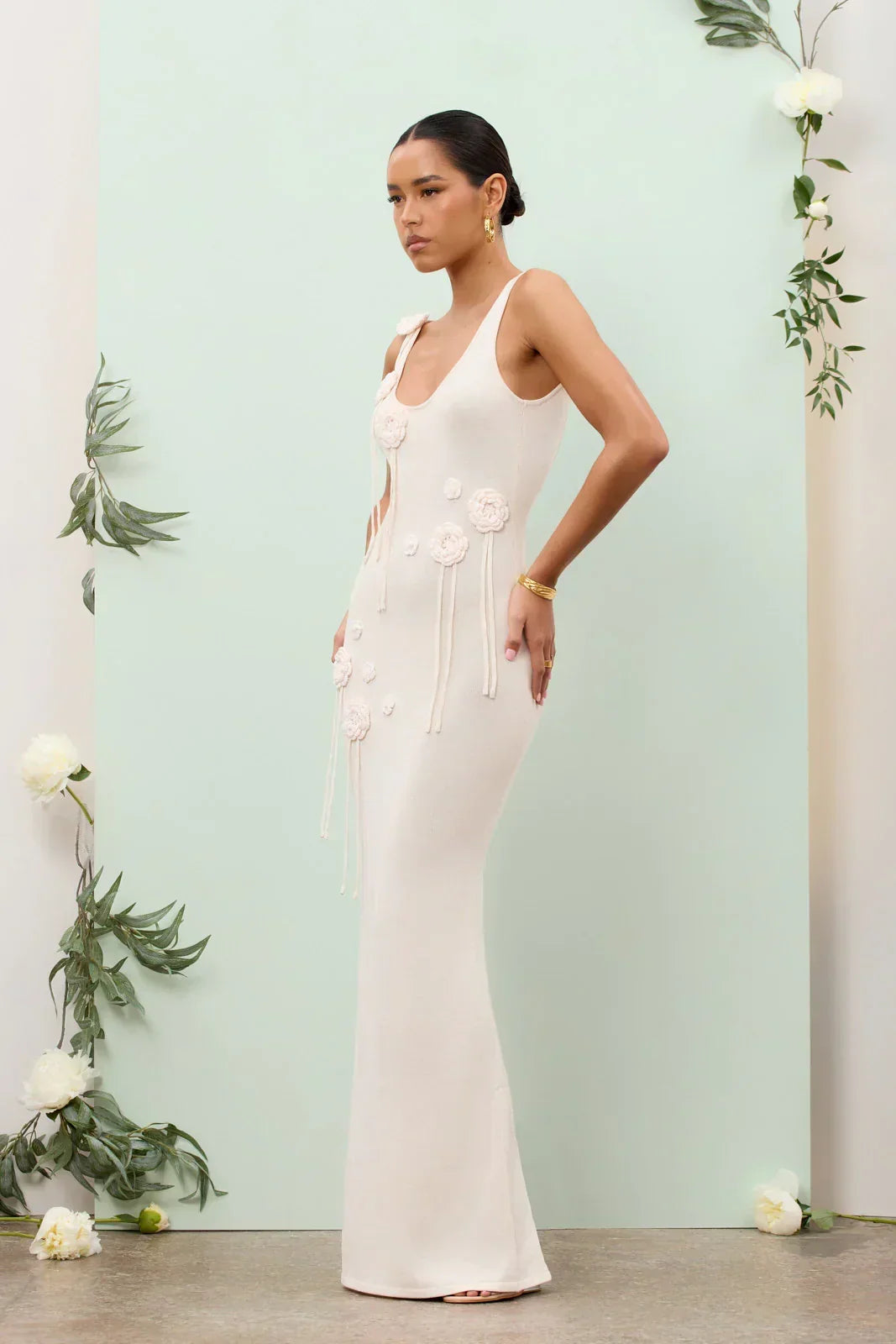 Knit Scoop Neck Sleeveless Crochet Rosette Tassel Maxi Dress 15