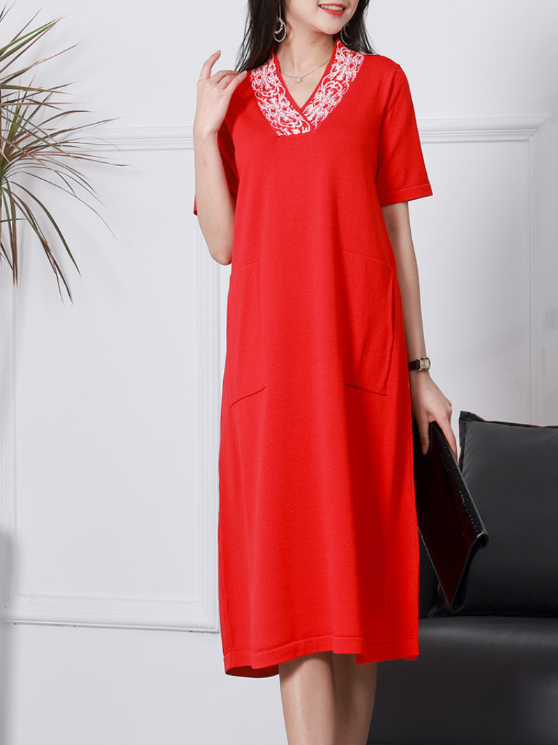 Short-sleeved V-neck Linen Knitted Midi-Dress