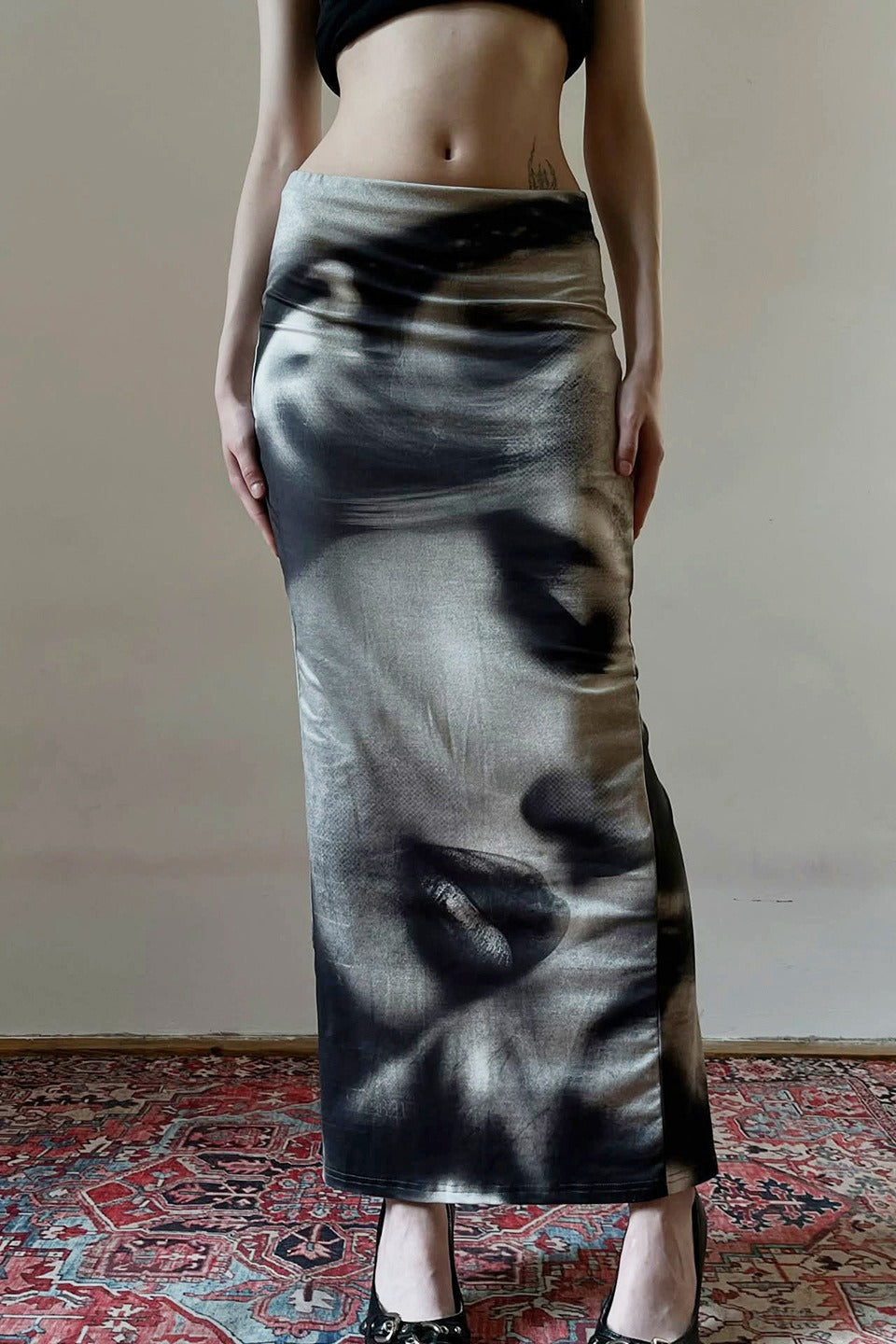 Portrait Face Print Satin Low Rise Bodycon Maxi Skirt 2