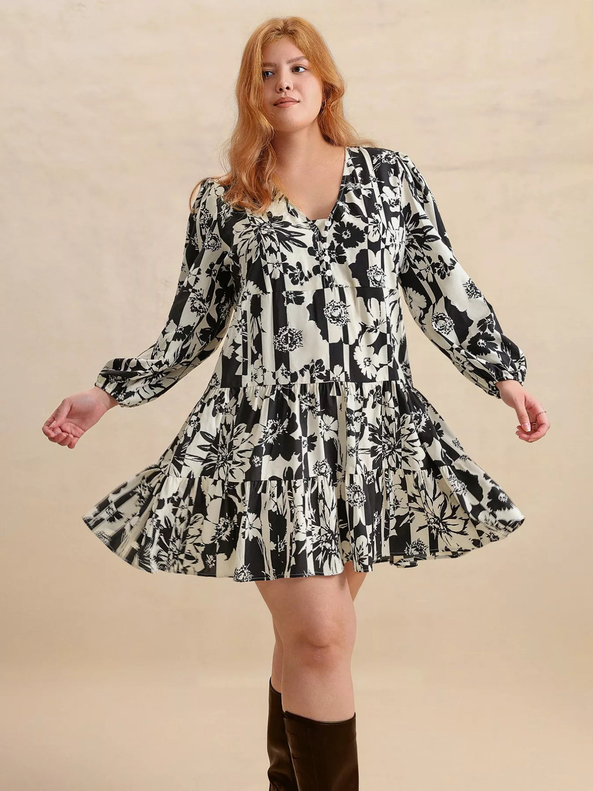 Floral Print V-Neck Balloon Sleeve Tiered Mini Dress 2