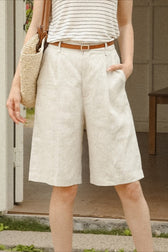 Tortoiseshell Button High Waist Linen Shorts