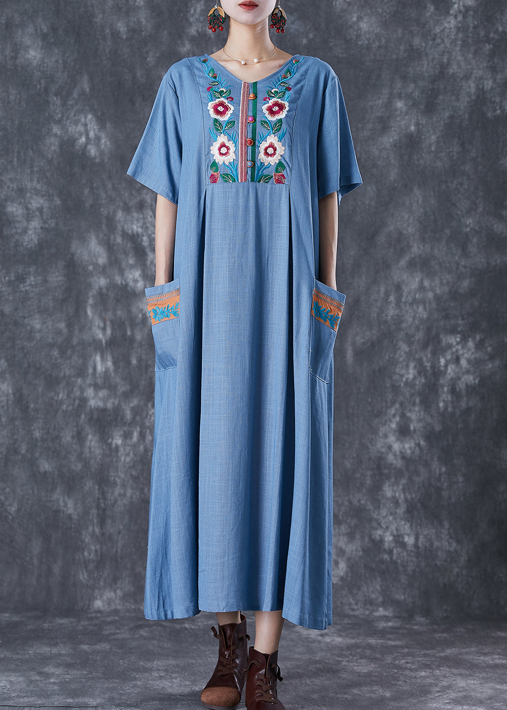Classic Vintage & Enduringly Stylish Dress