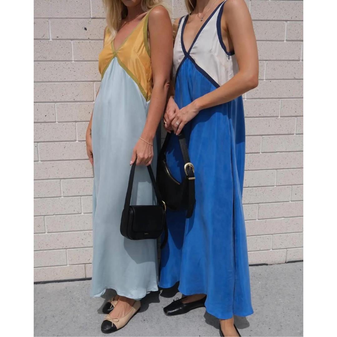 Lucrezia Chic Dress with V Fit Silhouette Collection