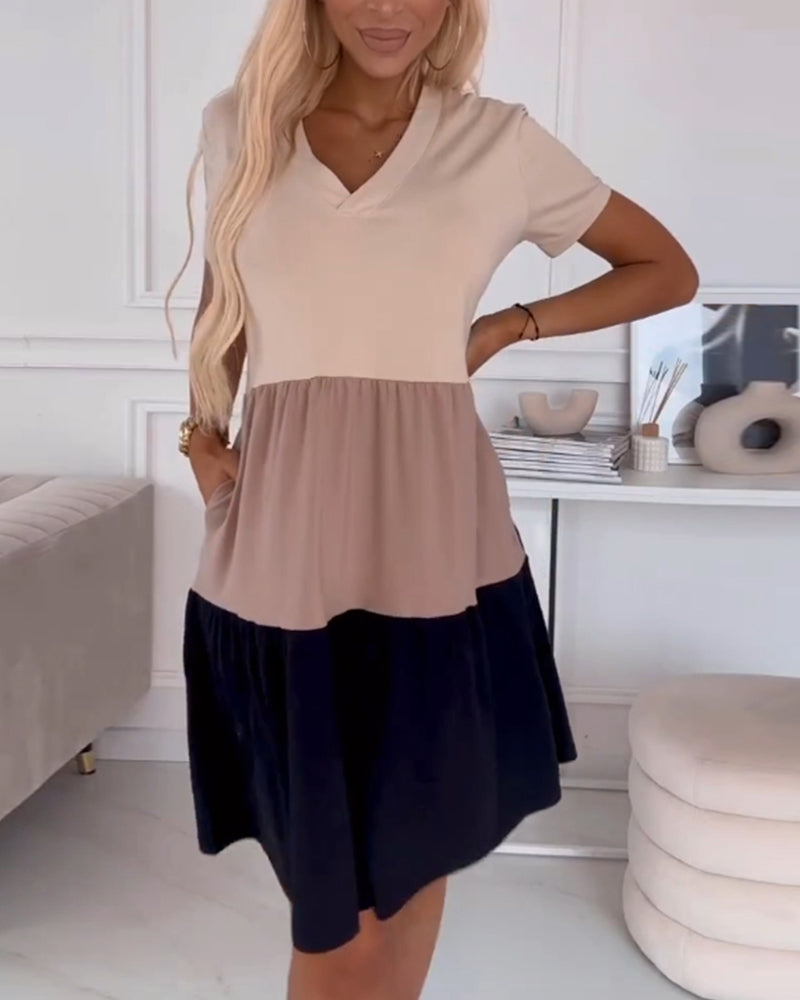 Color Block V-Neck Short Sleeve Tiered Mini Dress