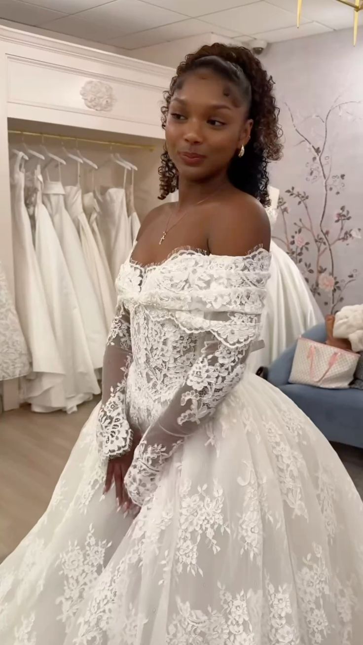 Off Shoulder Lace A-Line Wedding Dress Long Sleeves Lace Bridal Gown