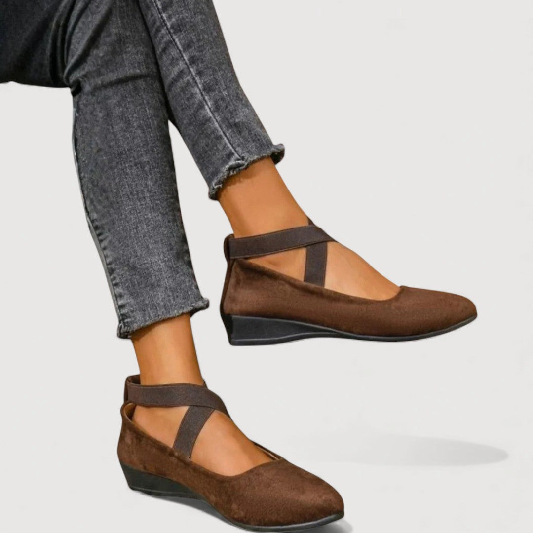 Round Toe Cross Strap Elastic Ballet Flats