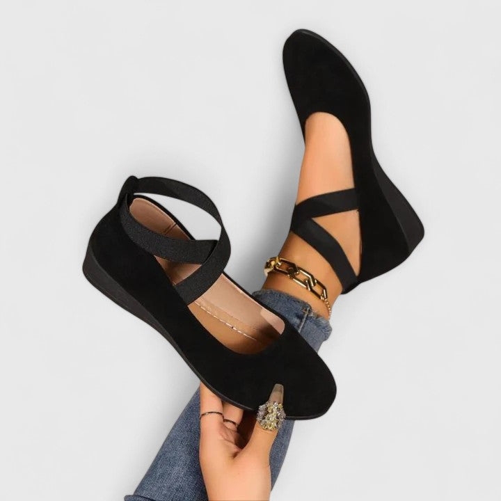 Round Toe Cross Strap Elastic Flat Ballet Shoes
