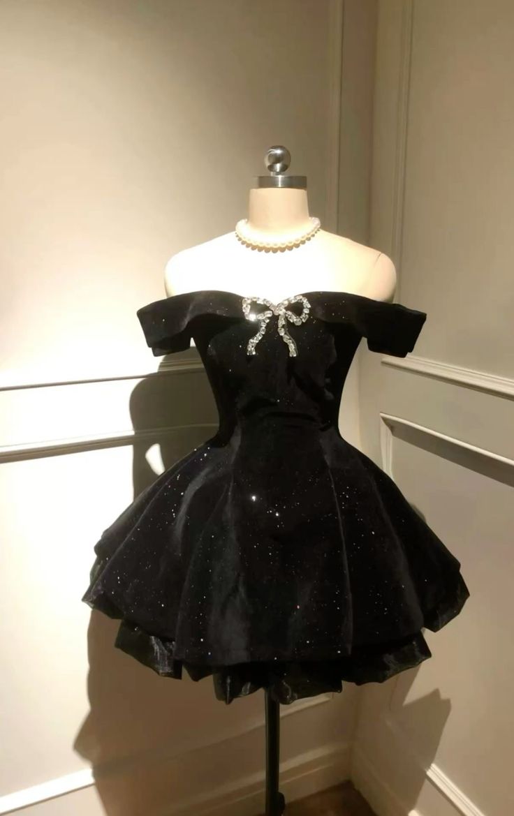 Black Off Shoulder Homecoming Dress Short Party Dress