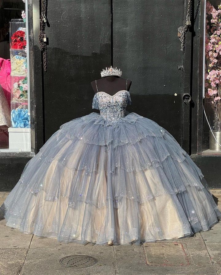 Princess Dresses Ball Gown Off Shoulder Vestido De Quinceanera Tiered Skirt Glitter Sequins Tulle 15 Masquerade Dress