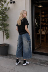 Multi Pocket Ruched Cargo Relaxed Straight Jeans