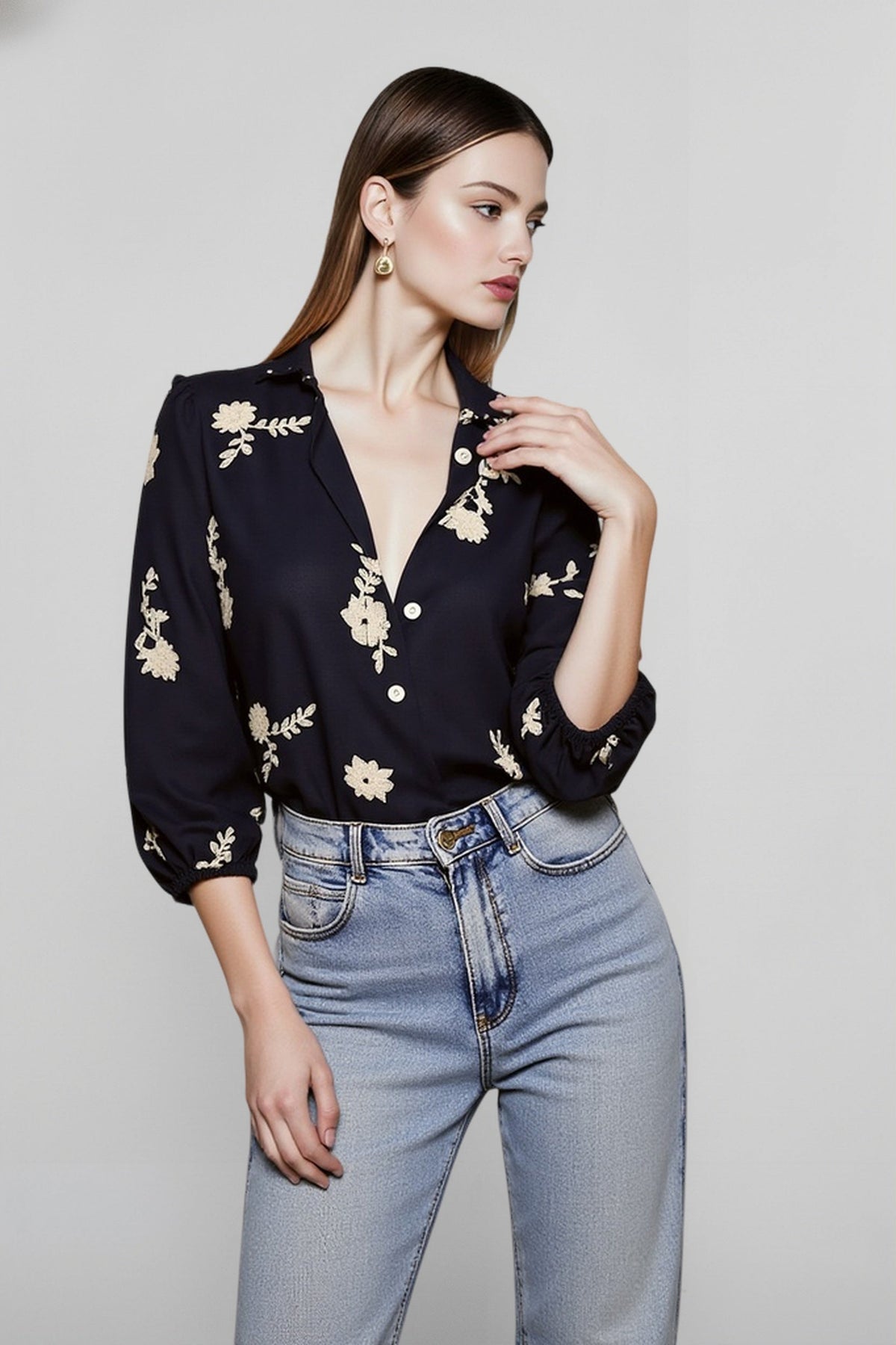 Floral Print Lantern Sleeve Button Front Collared Blouse 5