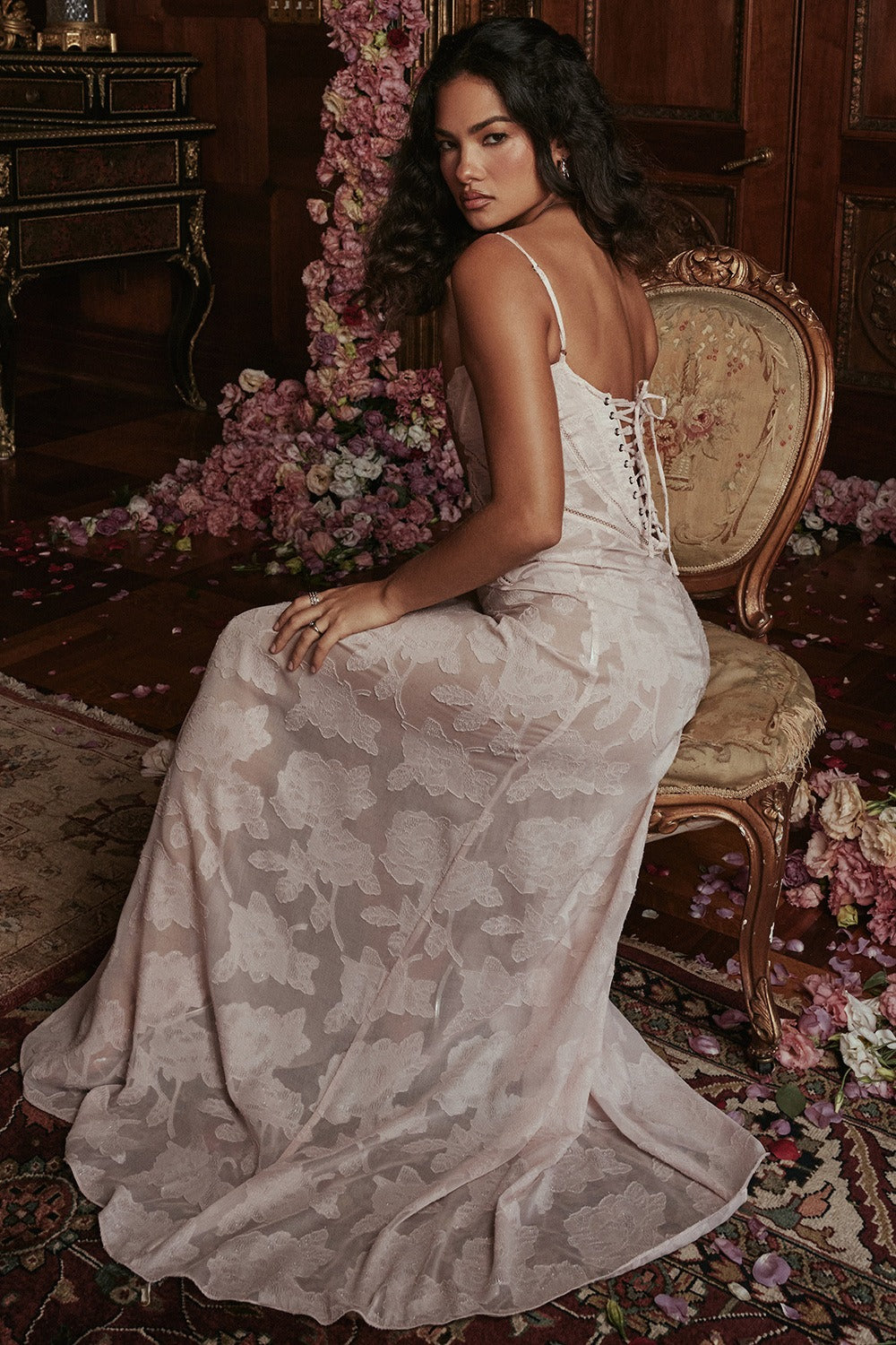 Lace Tie-Strap Romantic Maxi Dress - View 16