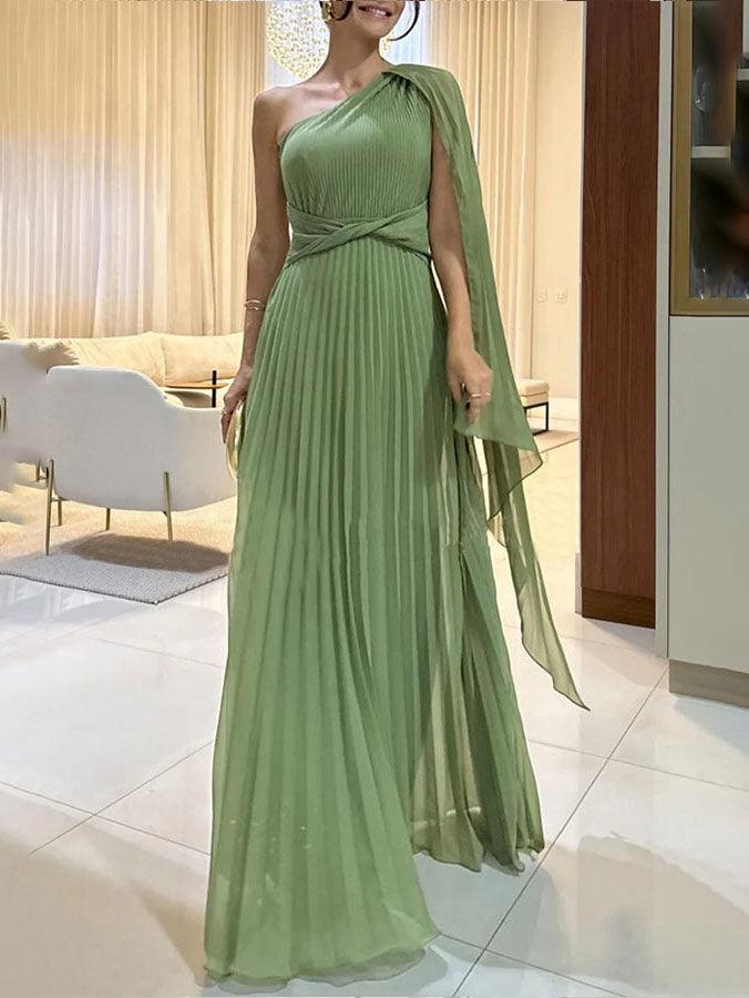 Elegant Flowing Pleated Off-the-Shoulder Maxi Dress Green