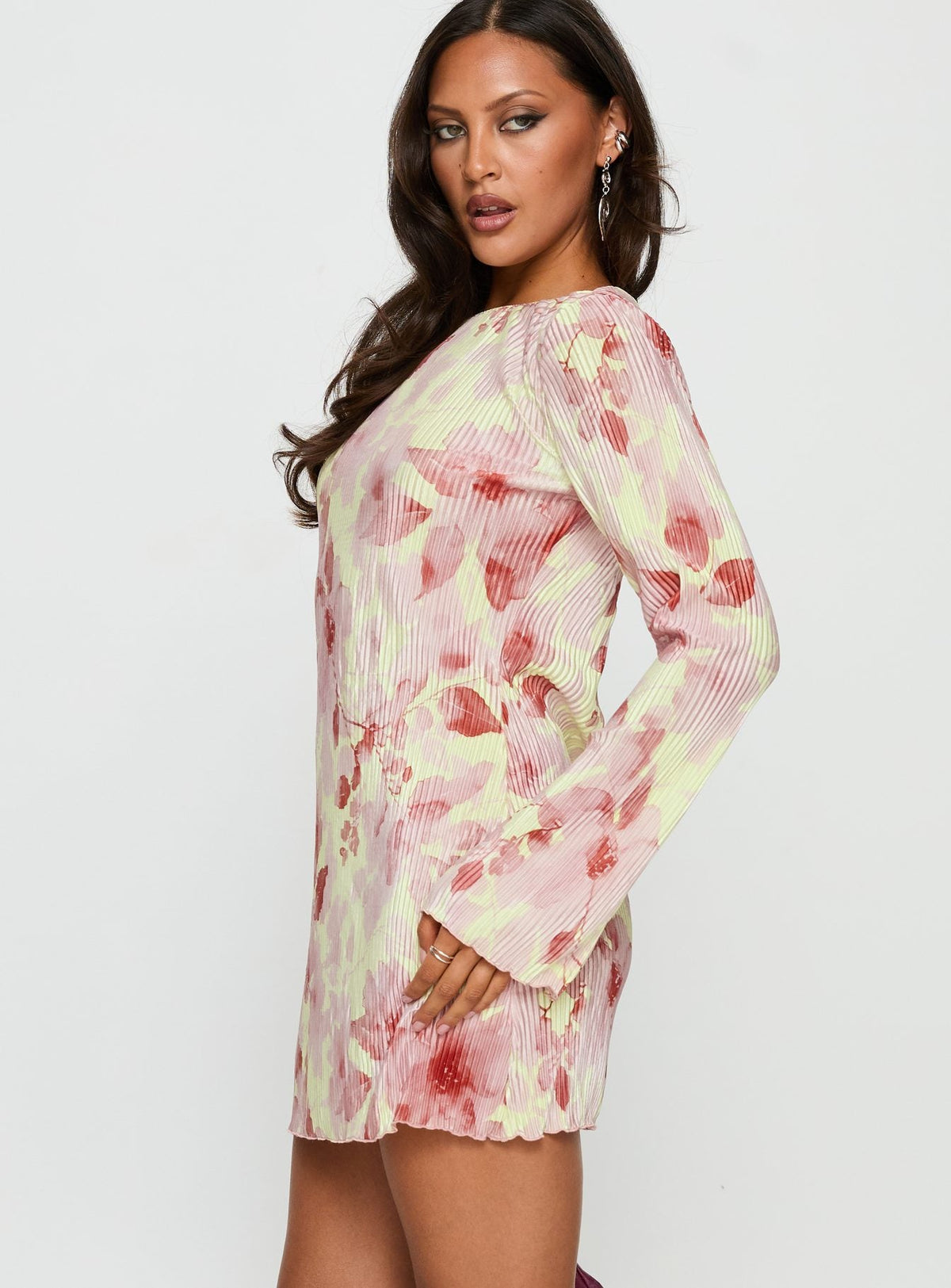 Floral Plisse Boat Neck Flared Long Sleeve Shift Mini Dress 3