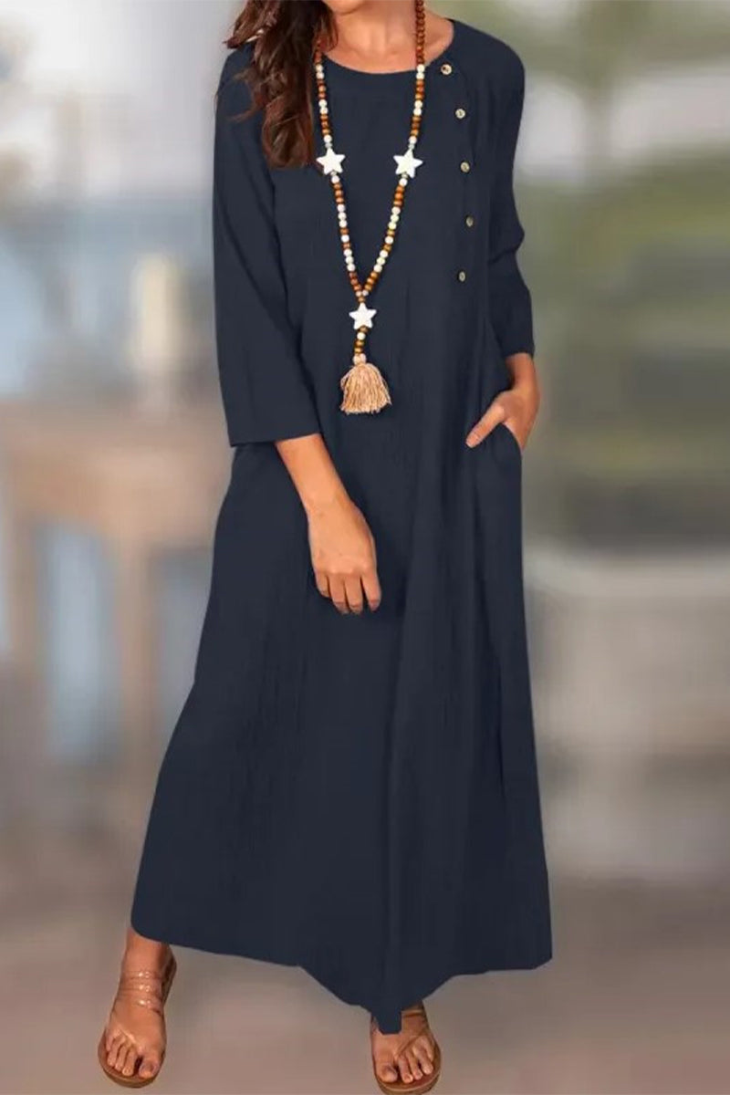 Beautifully Crafted Dress in a Classic Style