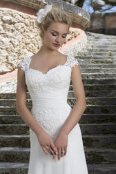 Off-the-Shoulder Lace Dress