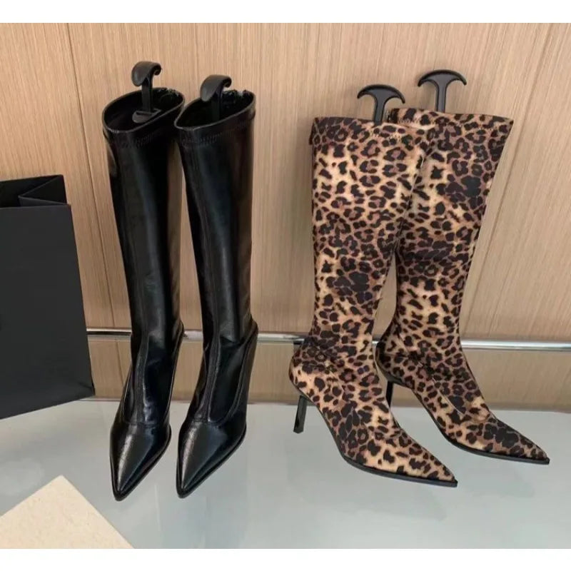 Chic Orthopedic Boots with Unique Design