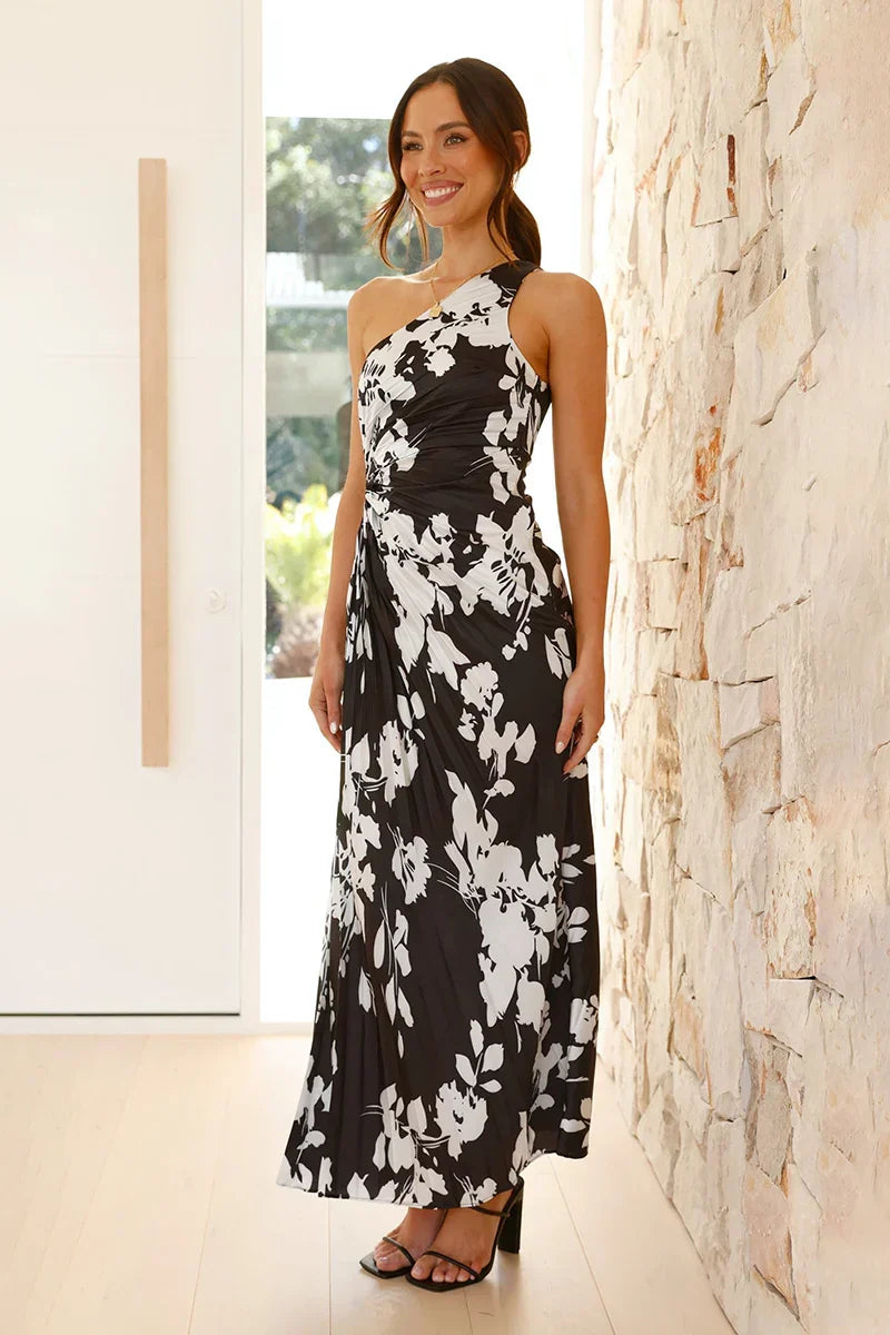 Yolanda Statement Maxi Dress Black/white Floral Occasion Edit