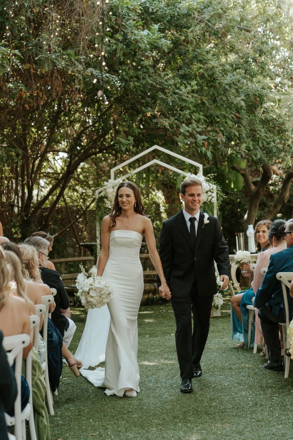 Beautiful Mermaid Strapless White Wedding Dress with Button Up